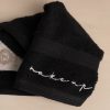 Fekete törölköző Make-up hímzéssel