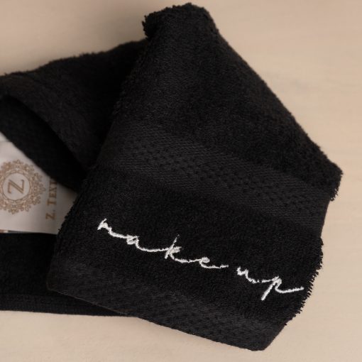Fekete törölköző Make-up hímzéssel